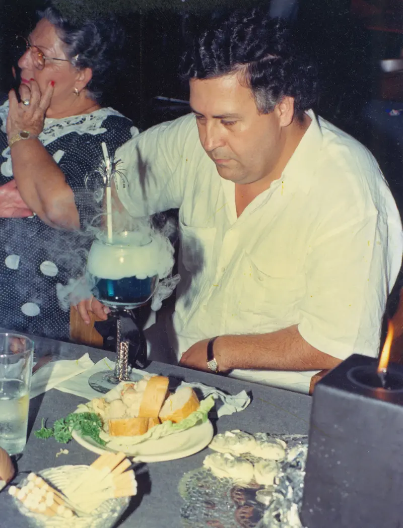 pablo escobar foto historica retrato