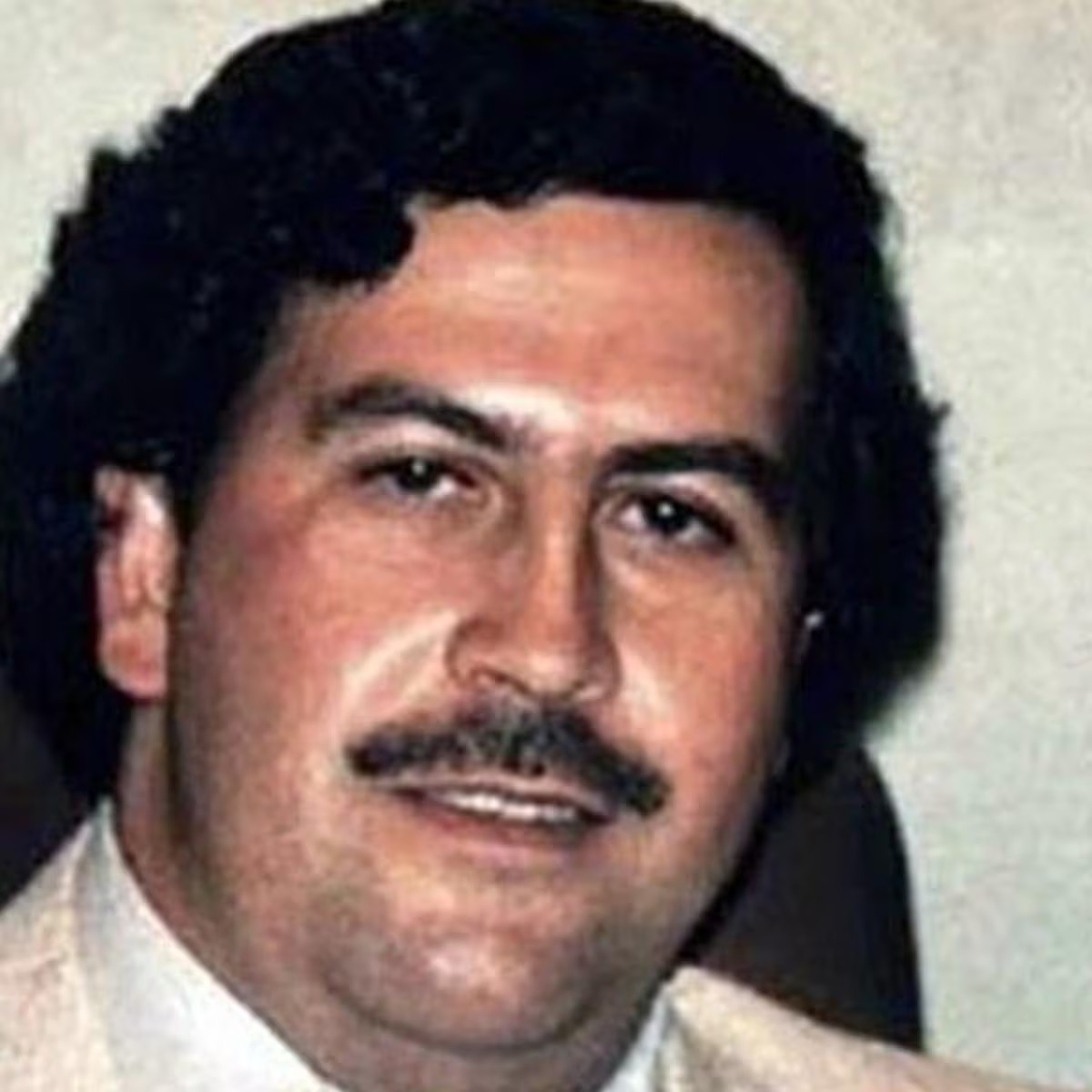 pablo escobar foto historica retrato