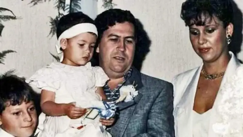 pablo escobar foto historica retrato